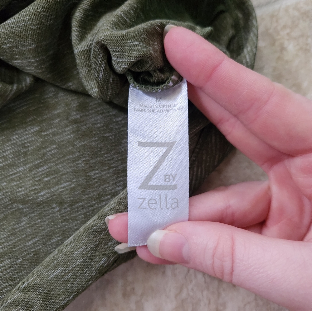 Z By Zella Cropped Athletic Top - Size Medium - Picture 6 of 10
